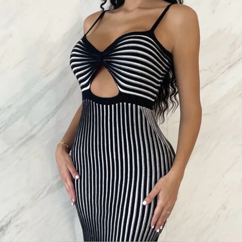 Black & White Ribbed Knit Double Slit Dress